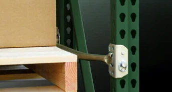 NFPA-ontwerp voor schoorsteenruimte voor palletstellingen...